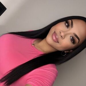 Meet your Posher, Celest